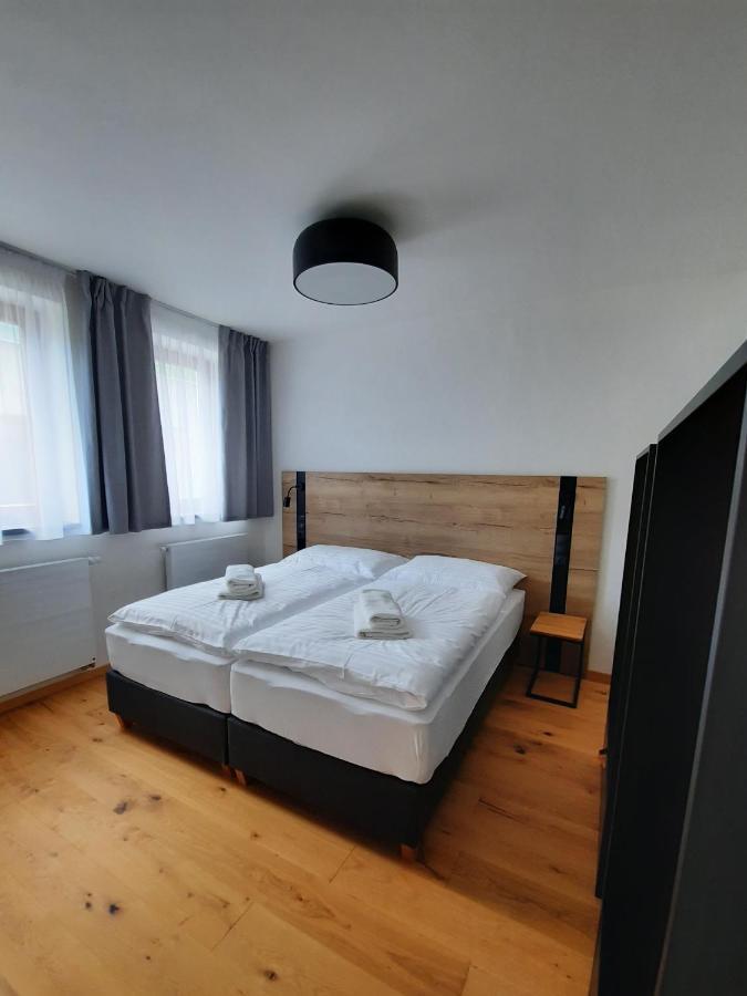 Apartmany Resort Na Horske มาลา โมราฟกา ภายนอก รูปภาพ